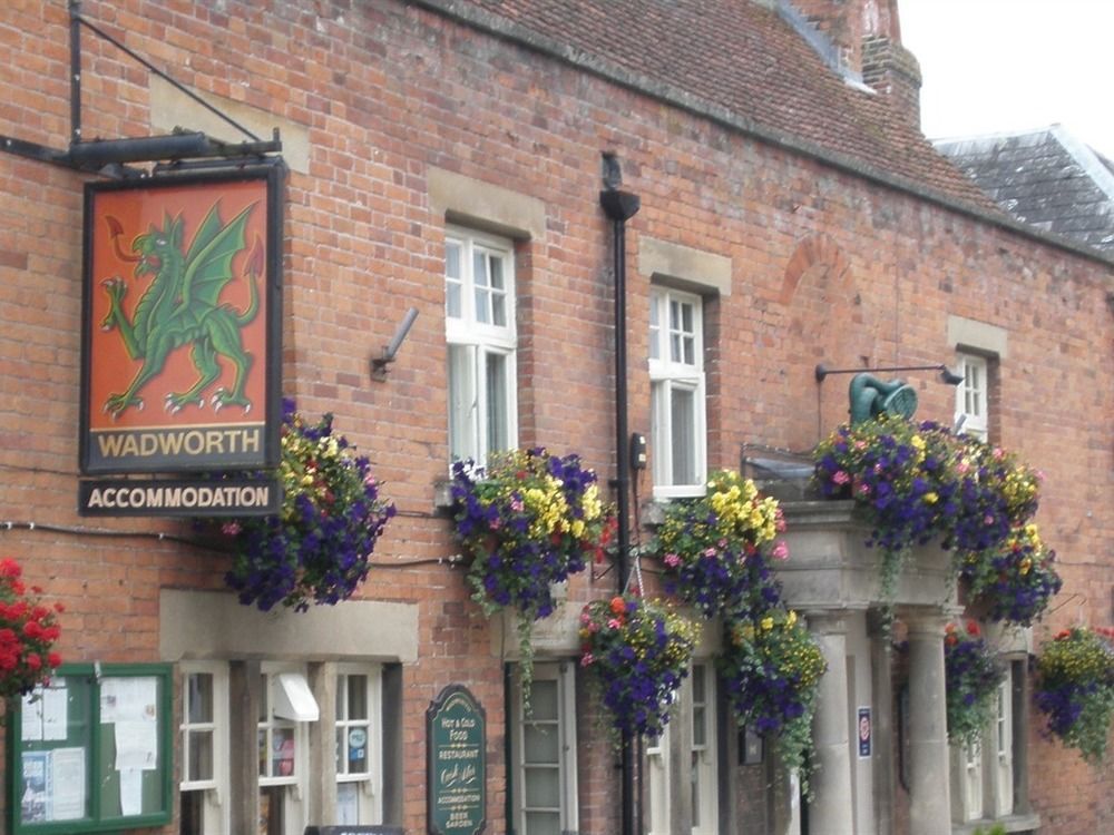 The Green Dragon Market Lavington 외부 사진